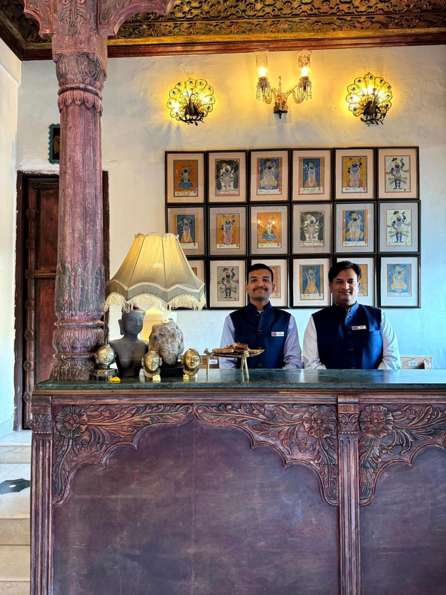 Udai Kothi Hotel Udaipur Luaran gambar