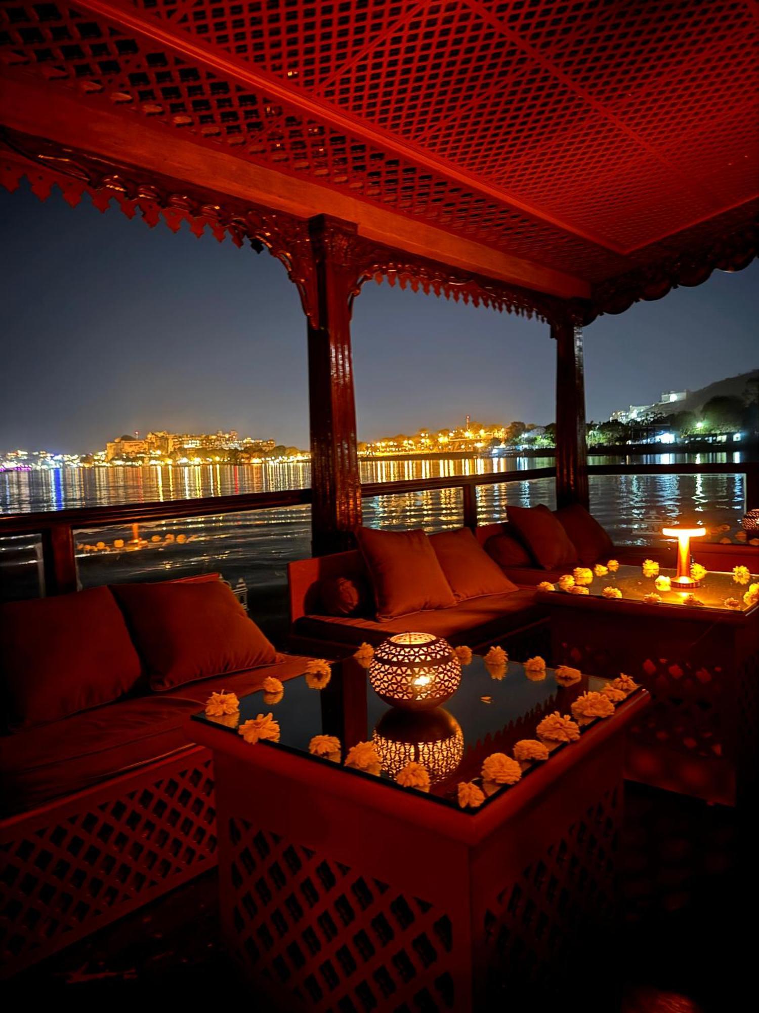 Udai Kothi Hotel Udaipur Luaran gambar