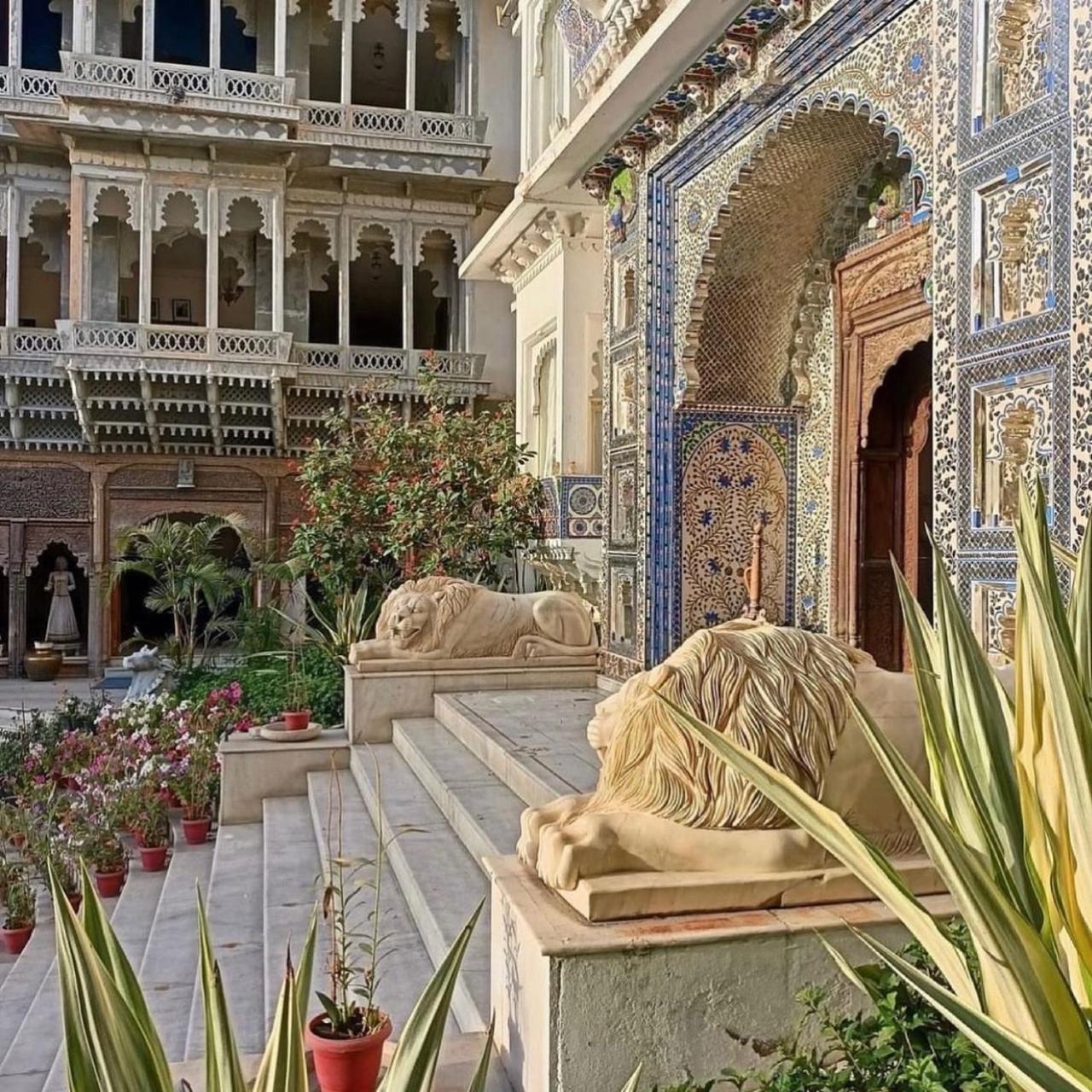 Udai Kothi Hotel Udaipur Luaran gambar
