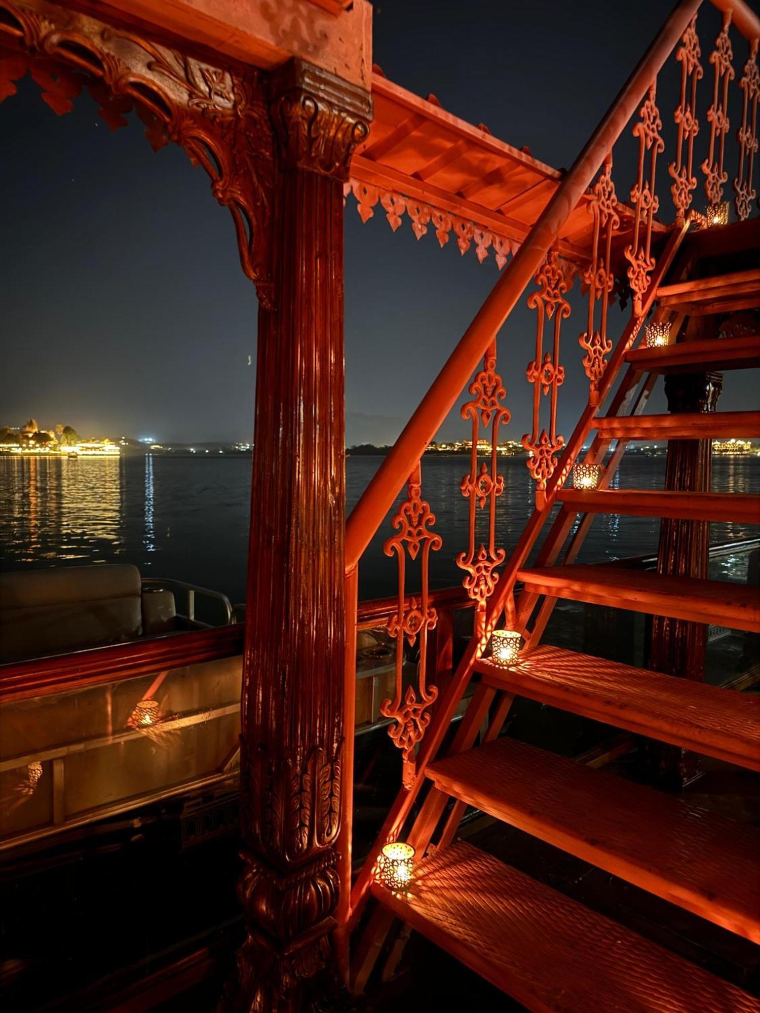 Udai Kothi Hotel Udaipur Luaran gambar