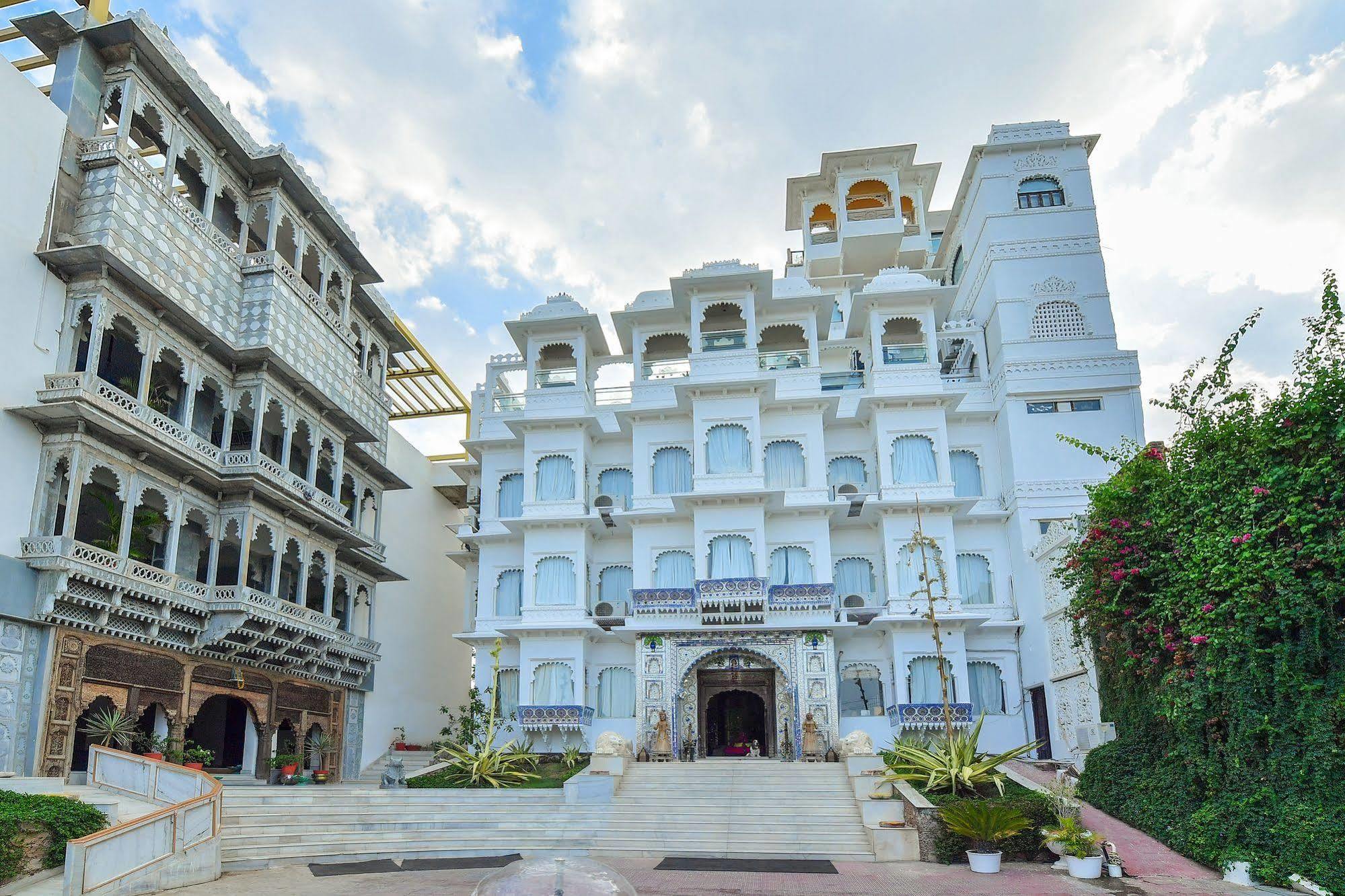 Udai Kothi Hotel Udaipur Luaran gambar